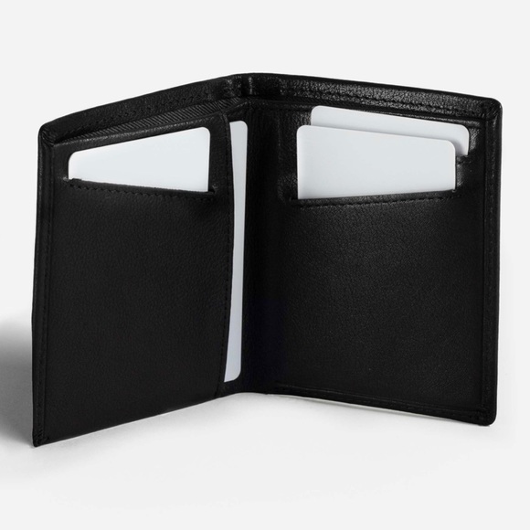 NWOT Vincero billfold wallet - Picture 3 of 10